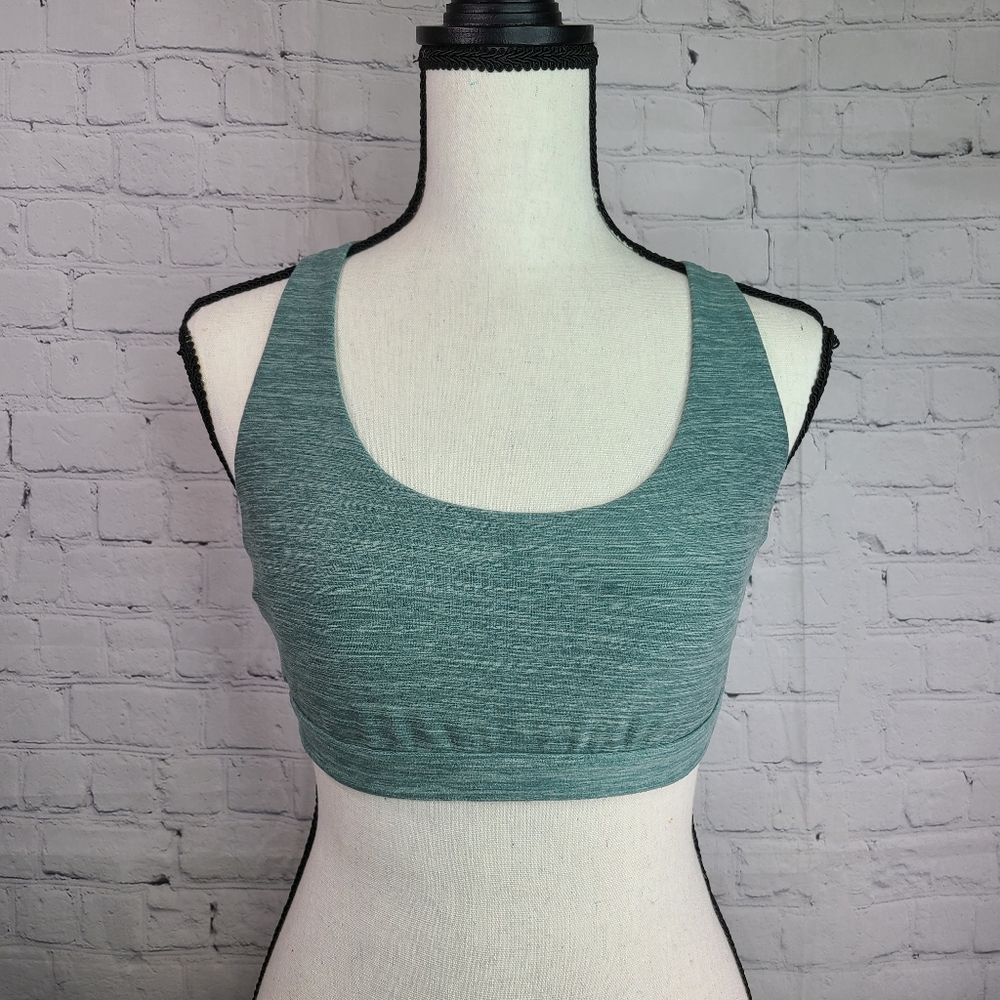 VICTORIA'S SECRET S Seamless Flow On Point Strappy Back Sports bra green Size M